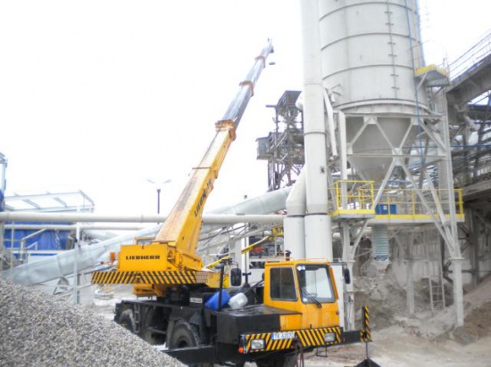 RYDWANEX,Kielce wypożyczalnia sprzętu budowlanego,dźwigi kielce